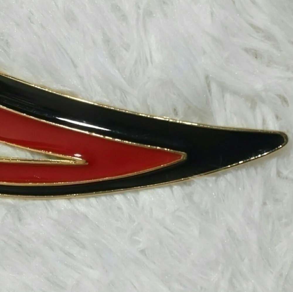 Vintage Arched Enamel Brooch Pin
